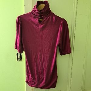 Suzy Shier Short Sleeve Top